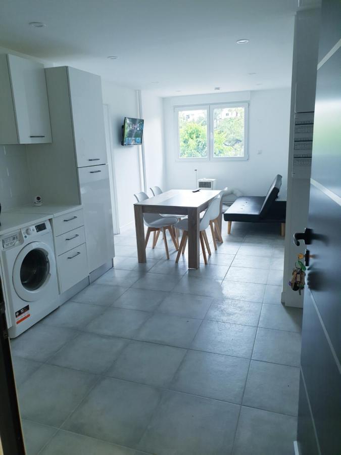 Appartements Renove 2023 Proche Aeroport 5Min, Gare Sncf 2 Min, Tramway Au Pied De L'Immeuble , Parking Possible, Renovated Apartments 2023 Near The Airport 5 Min, Train Station 2 Min, Tram Next To The Building 1 Min, Parking Possible Nicea Zewnętrze zdjęcie