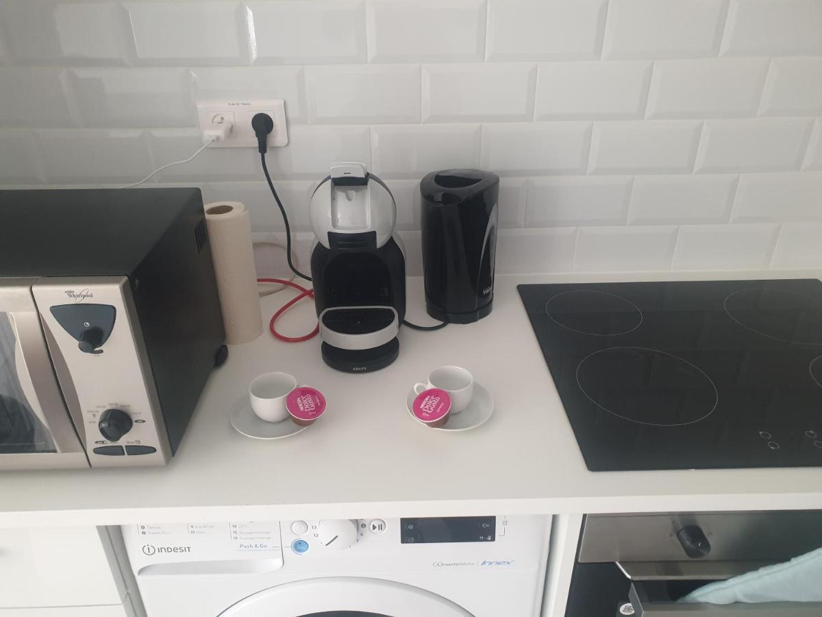 Appartements Renove 2023 Proche Aeroport 5Min, Gare Sncf 2 Min, Tramway Au Pied De L'Immeuble , Parking Possible, Renovated Apartments 2023 Near The Airport 5 Min, Train Station 2 Min, Tram Next To The Building 1 Min, Parking Possible Nicea Zewnętrze zdjęcie