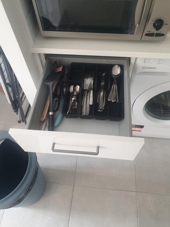 Appartements Renove 2023 Proche Aeroport 5Min, Gare Sncf 2 Min, Tramway Au Pied De L'Immeuble , Parking Possible, Renovated Apartments 2023 Near The Airport 5 Min, Train Station 2 Min, Tram Next To The Building 1 Min, Parking Possible Nicea Zewnętrze zdjęcie
