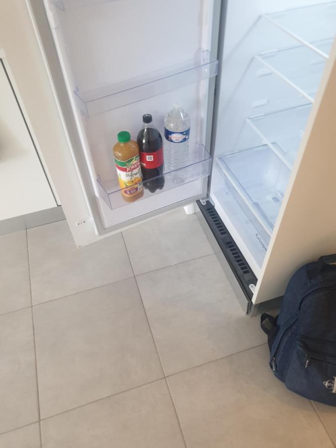 Appartements Renove 2023 Proche Aeroport 5Min, Gare Sncf 2 Min, Tramway Au Pied De L'Immeuble , Parking Possible, Renovated Apartments 2023 Near The Airport 5 Min, Train Station 2 Min, Tram Next To The Building 1 Min, Parking Possible Nicea Zewnętrze zdjęcie
