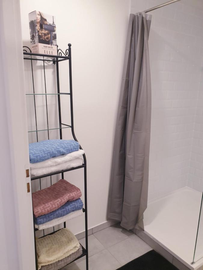Appartements Renove 2023 Proche Aeroport 5Min, Gare Sncf 2 Min, Tramway Au Pied De L'Immeuble , Parking Possible, Renovated Apartments 2023 Near The Airport 5 Min, Train Station 2 Min, Tram Next To The Building 1 Min, Parking Possible Nicea Zewnętrze zdjęcie