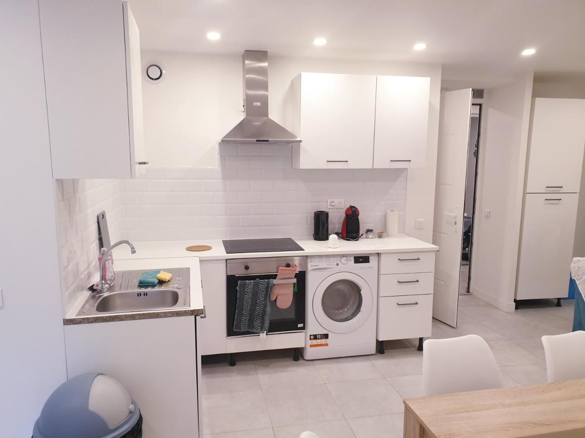 Appartements Renove 2023 Proche Aeroport 5Min, Gare Sncf 2 Min, Tramway Au Pied De L'Immeuble , Parking Possible, Renovated Apartments 2023 Near The Airport 5 Min, Train Station 2 Min, Tram Next To The Building 1 Min, Parking Possible Nicea Zewnętrze zdjęcie