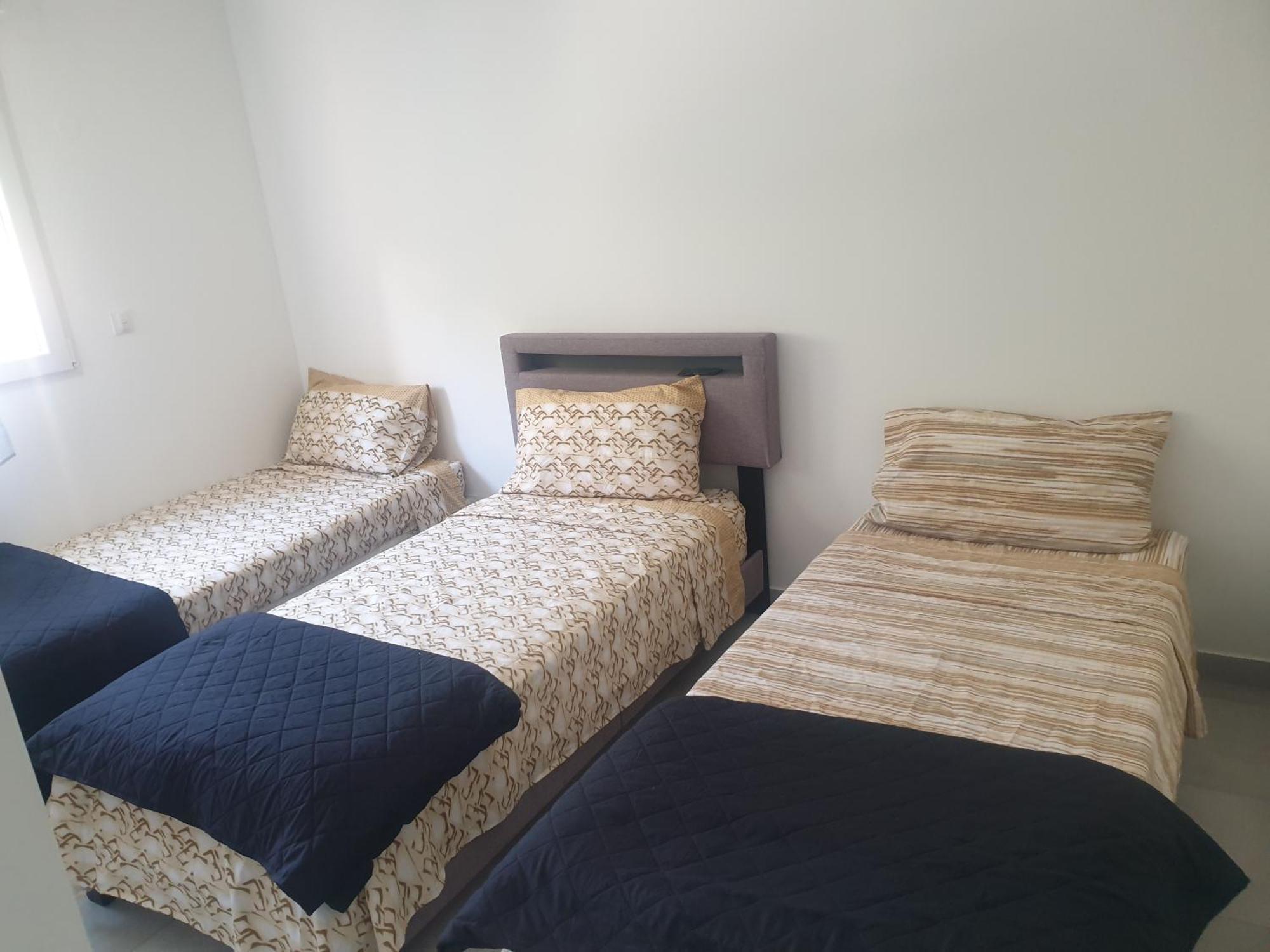 Appartements Renove 2023 Proche Aeroport 5Min, Gare Sncf 2 Min, Tramway Au Pied De L'Immeuble , Parking Possible, Renovated Apartments 2023 Near The Airport 5 Min, Train Station 2 Min, Tram Next To The Building 1 Min, Parking Possible Nicea Pokój zdjęcie