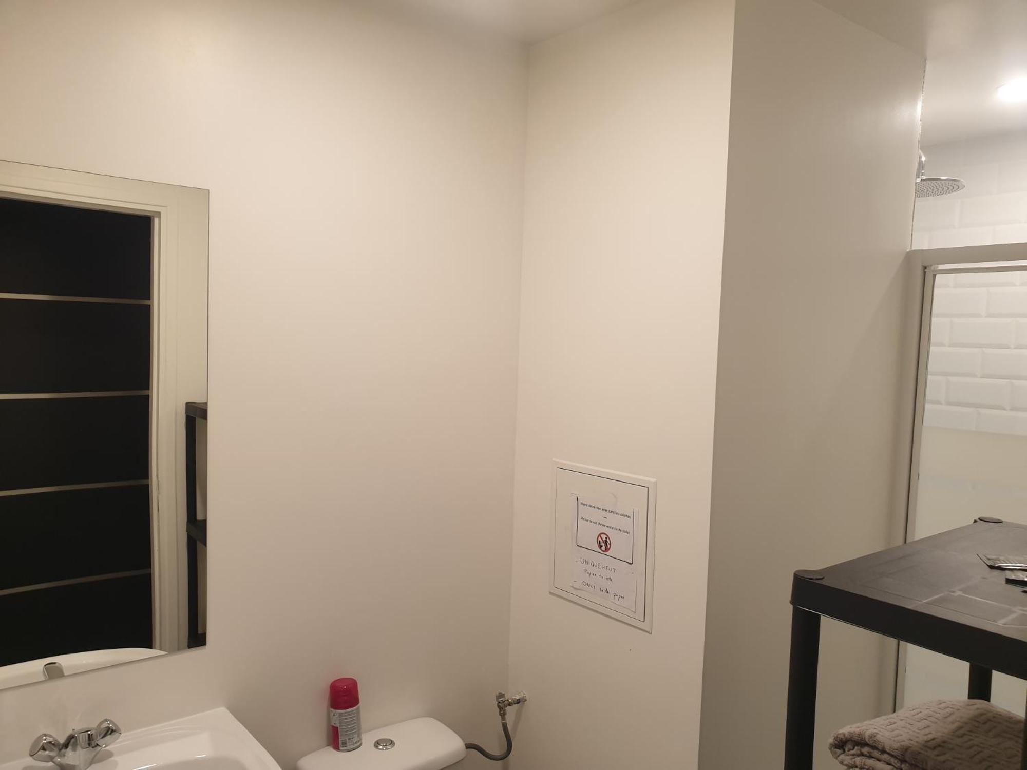 Appartements Renove 2023 Proche Aeroport 5Min, Gare Sncf 2 Min, Tramway Au Pied De L'Immeuble , Parking Possible, Renovated Apartments 2023 Near The Airport 5 Min, Train Station 2 Min, Tram Next To The Building 1 Min, Parking Possible Nicea Pokój zdjęcie