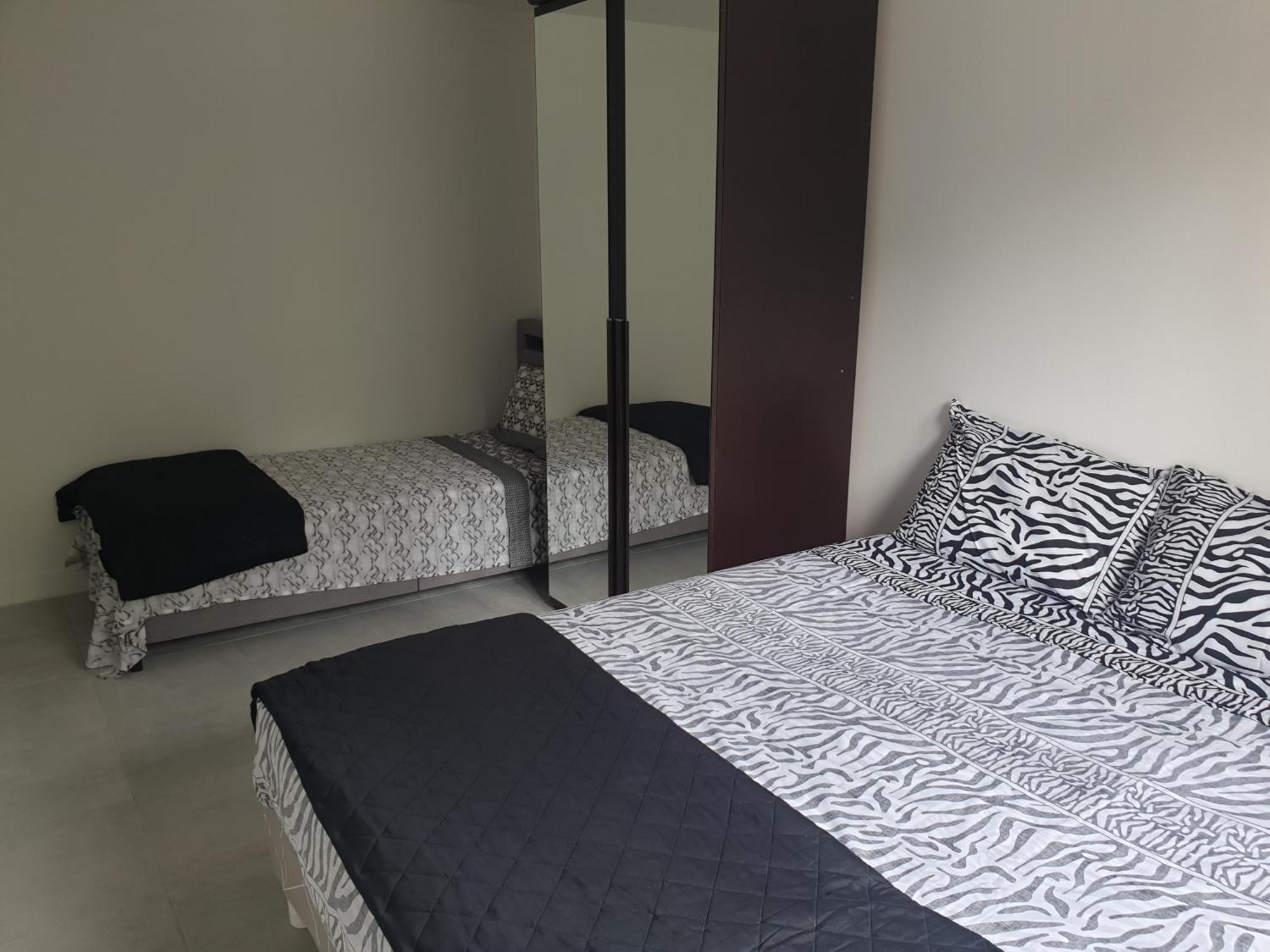 Appartements Renove 2023 Proche Aeroport 5Min, Gare Sncf 2 Min, Tramway Au Pied De L'Immeuble , Parking Possible, Renovated Apartments 2023 Near The Airport 5 Min, Train Station 2 Min, Tram Next To The Building 1 Min, Parking Possible Nicea Pokój zdjęcie